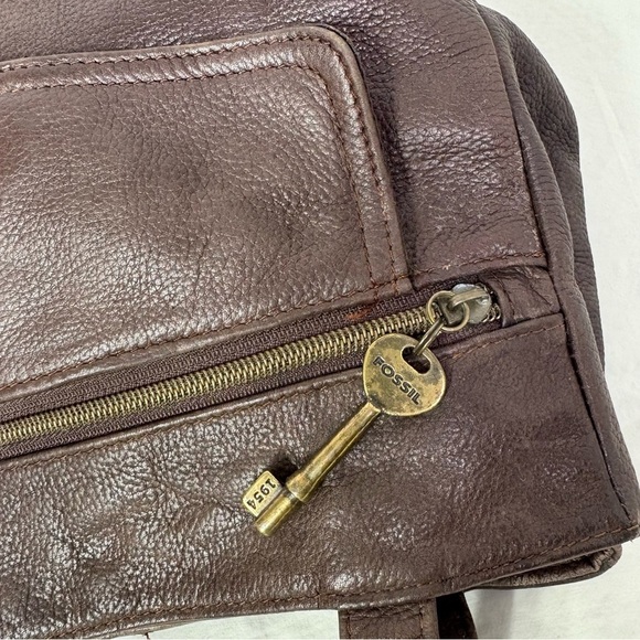 FOSSIL Vintage Brown Leather Shoulder Bag Purse Key Minimalist Neutral Boho - Picture 14 of 16